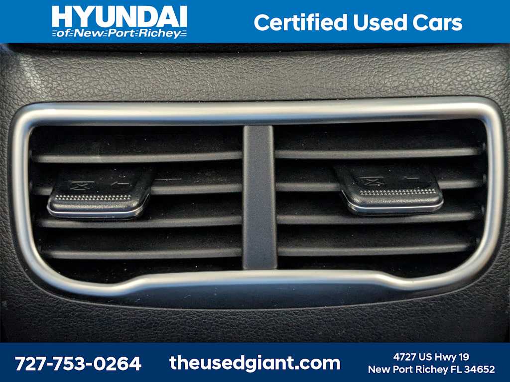 Thumbnail: 2023 Hyundai Santa Fe - 15