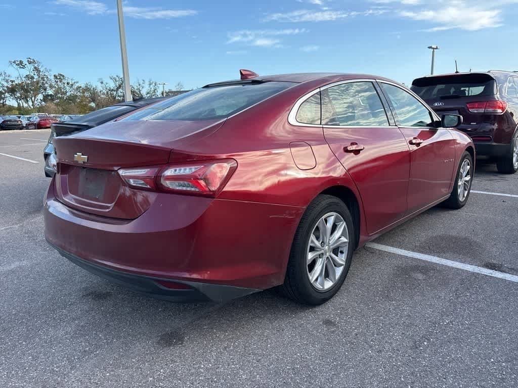 Thumbnail: 2020 Chevrolet Malibu - 3