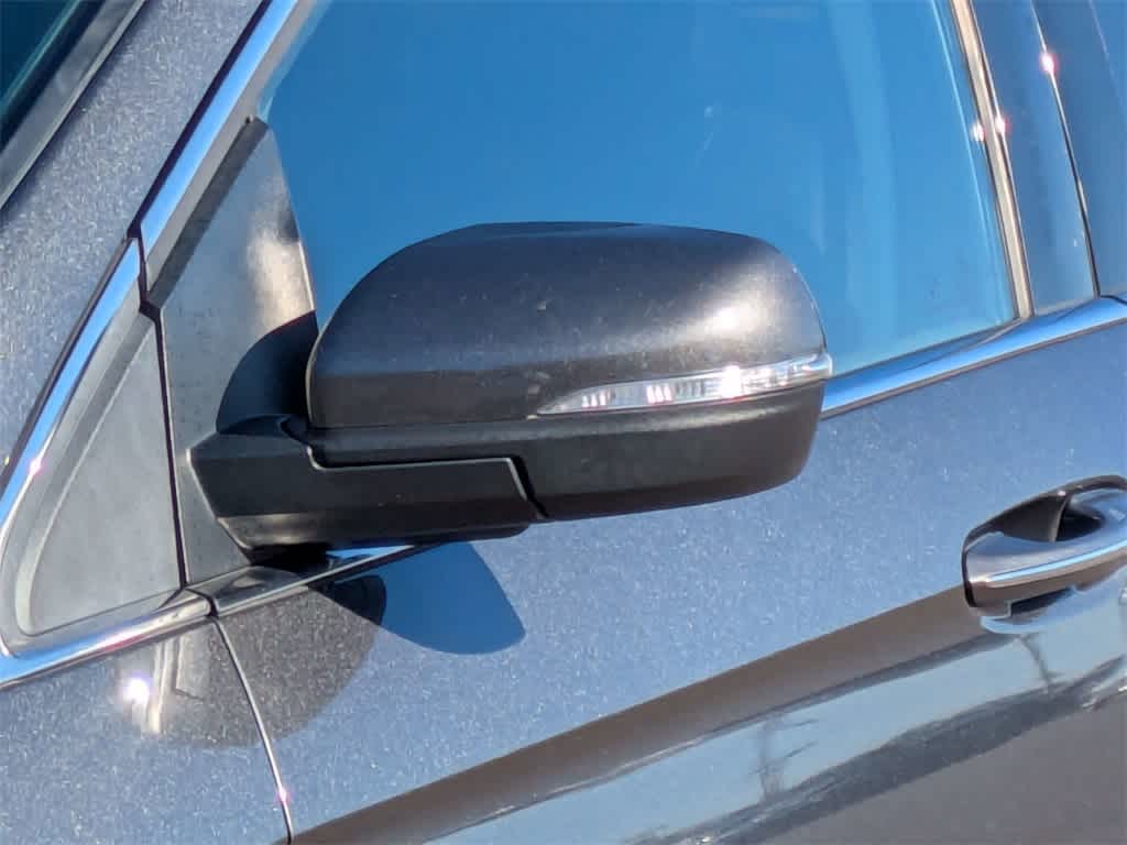 Thumbnail: 2020 Ford Edge - 11