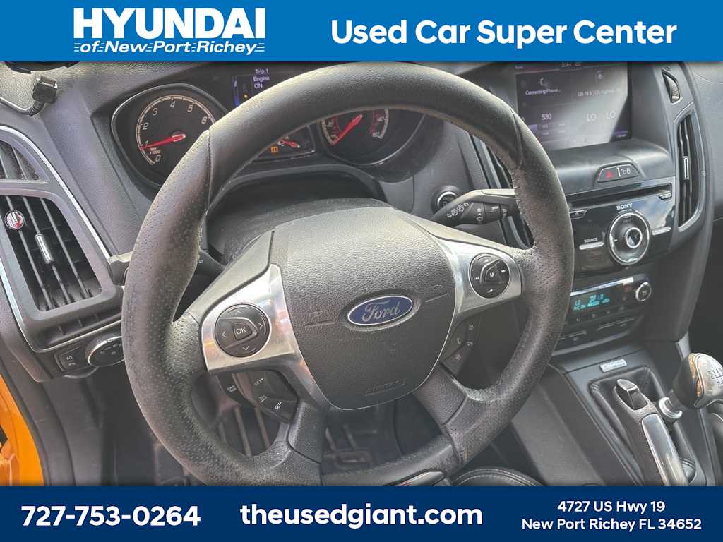 Thumbnail: 2013 Ford Focus - 13