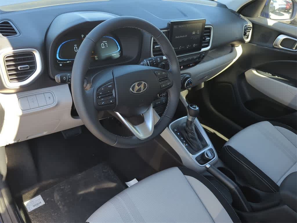 Thumbnail: 2025 Hyundai Venue - 13