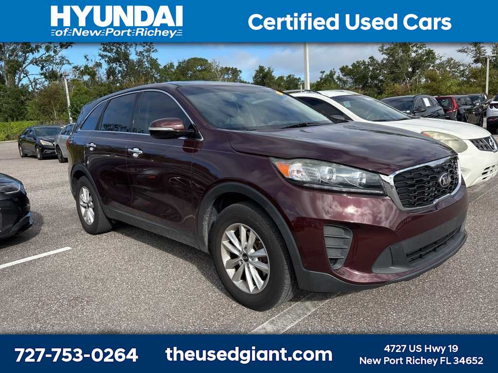 Thumbnail: 2020 Kia Sorento - 4
