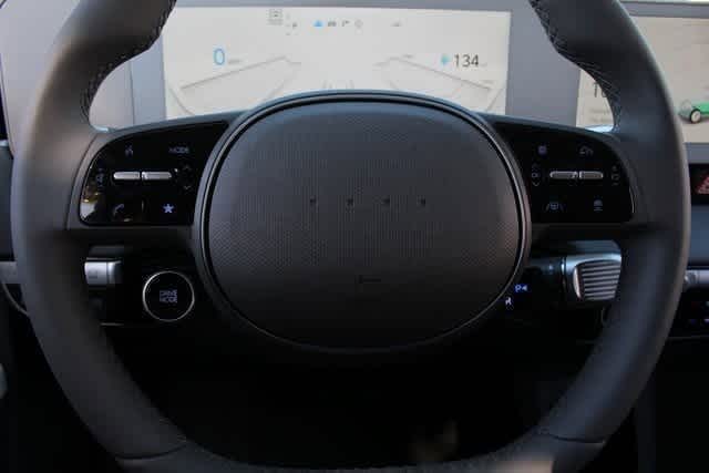 Thumbnail: 2024 Hyundai Ioniq 5 - 11
