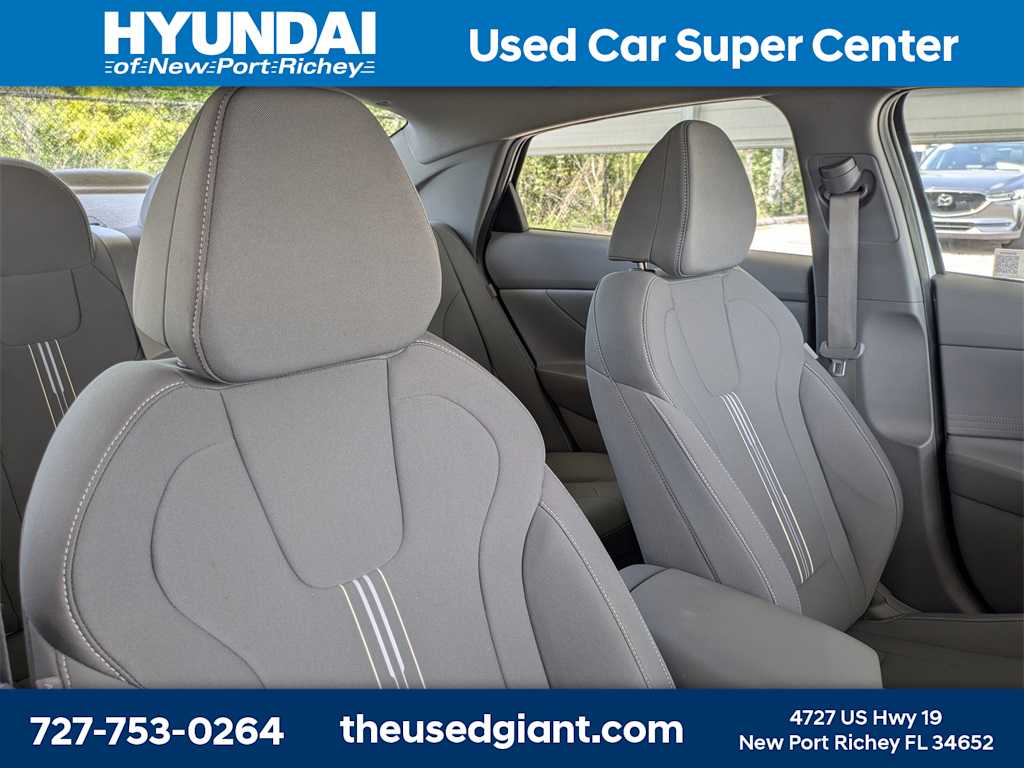 Thumbnail: 2024 Hyundai Elantra - 6