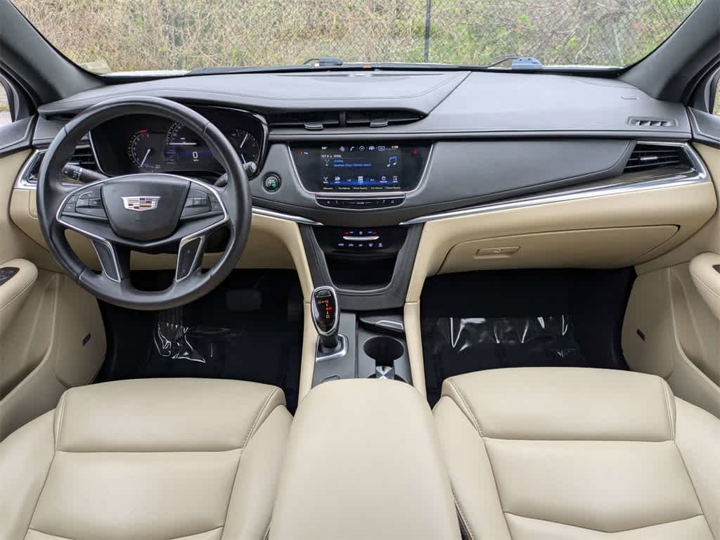 Thumbnail: 2018 Cadillac XT5 - 18