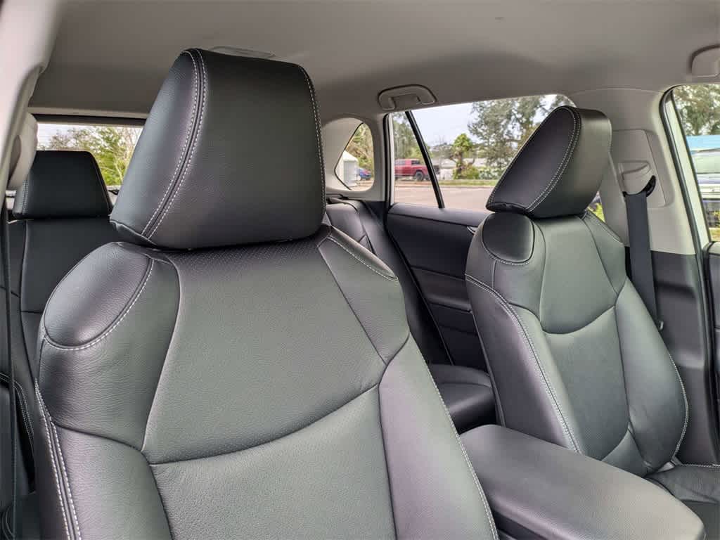 Thumbnail: 2025 Toyota RAV4 - 6