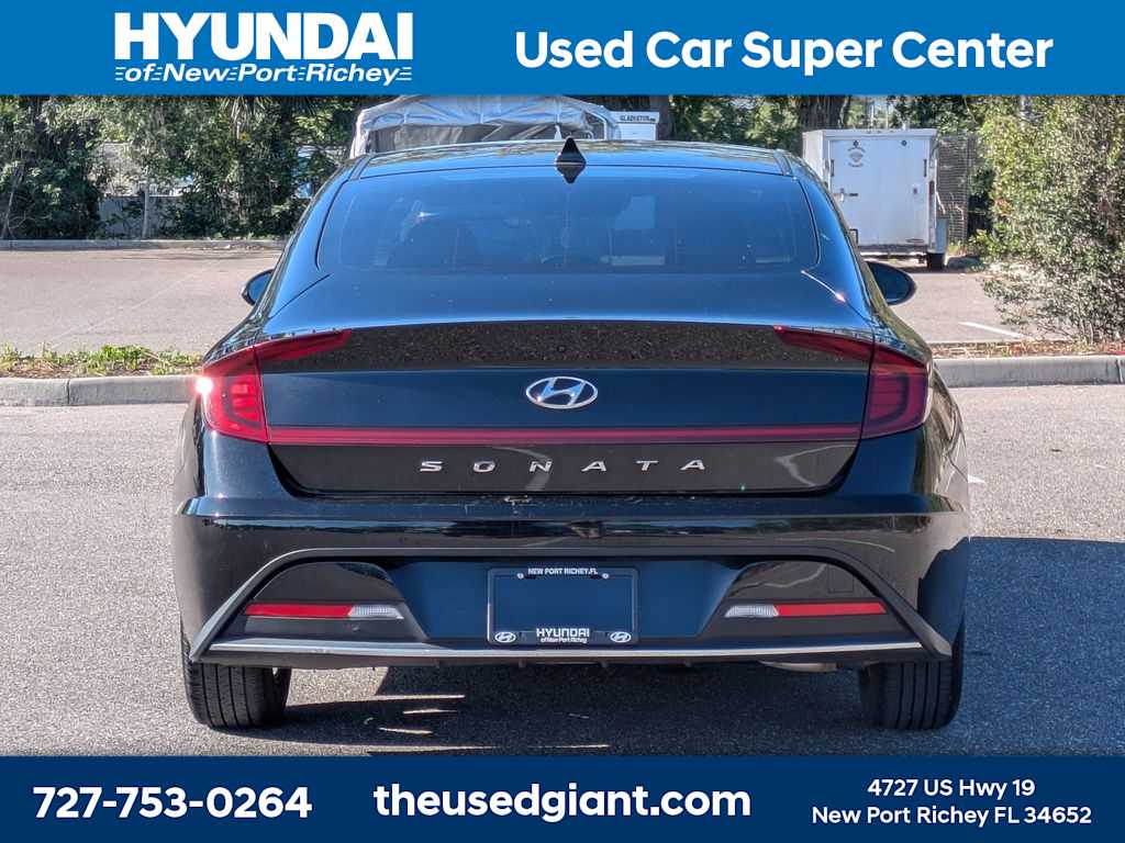 Thumbnail: 2022 Hyundai Sonata - 4