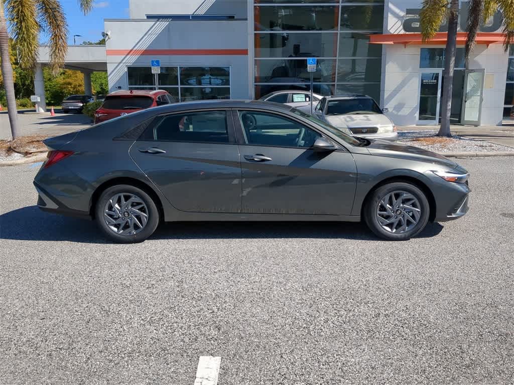 Thumbnail: 2026 Hyundai Elantra - 7