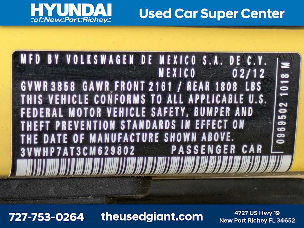Thumbnail: 2012 Volkswagen Beetle - 29