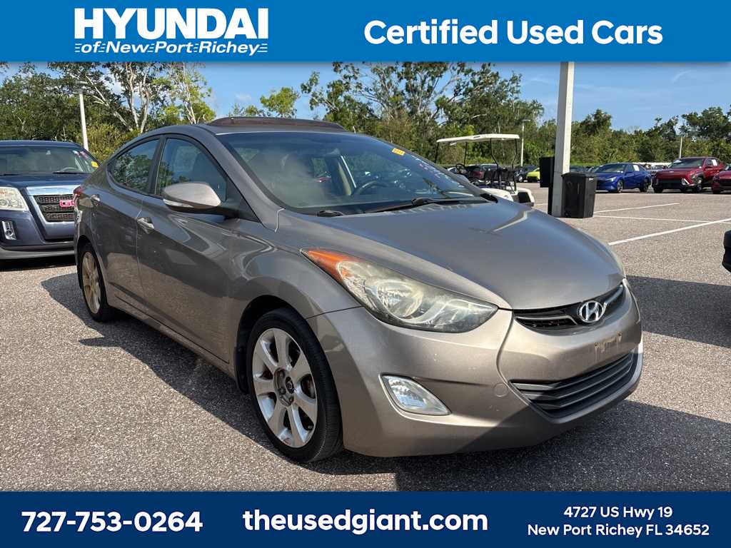 Thumbnail: 2013 Hyundai Elantra - 4