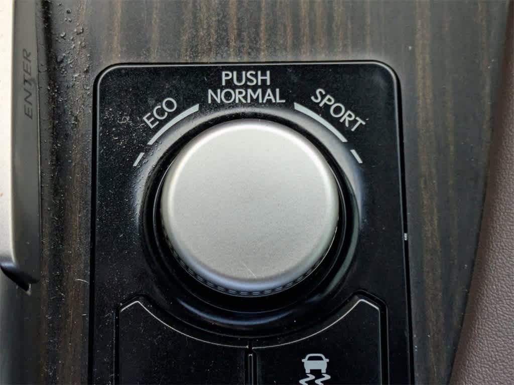 Thumbnail: 2019 Lexus RX - 28