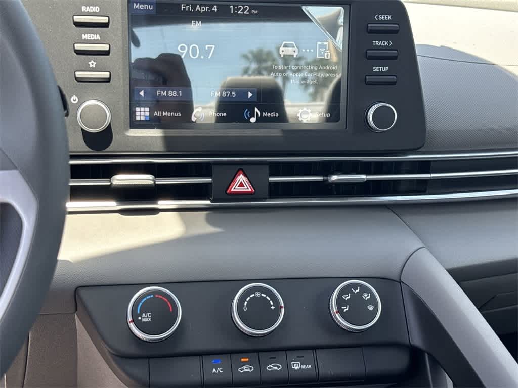 Thumbnail: 2025 Hyundai Elantra - 23