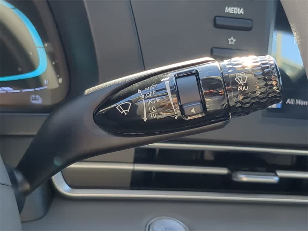 Thumbnail: 2026 Hyundai Elantra - 25