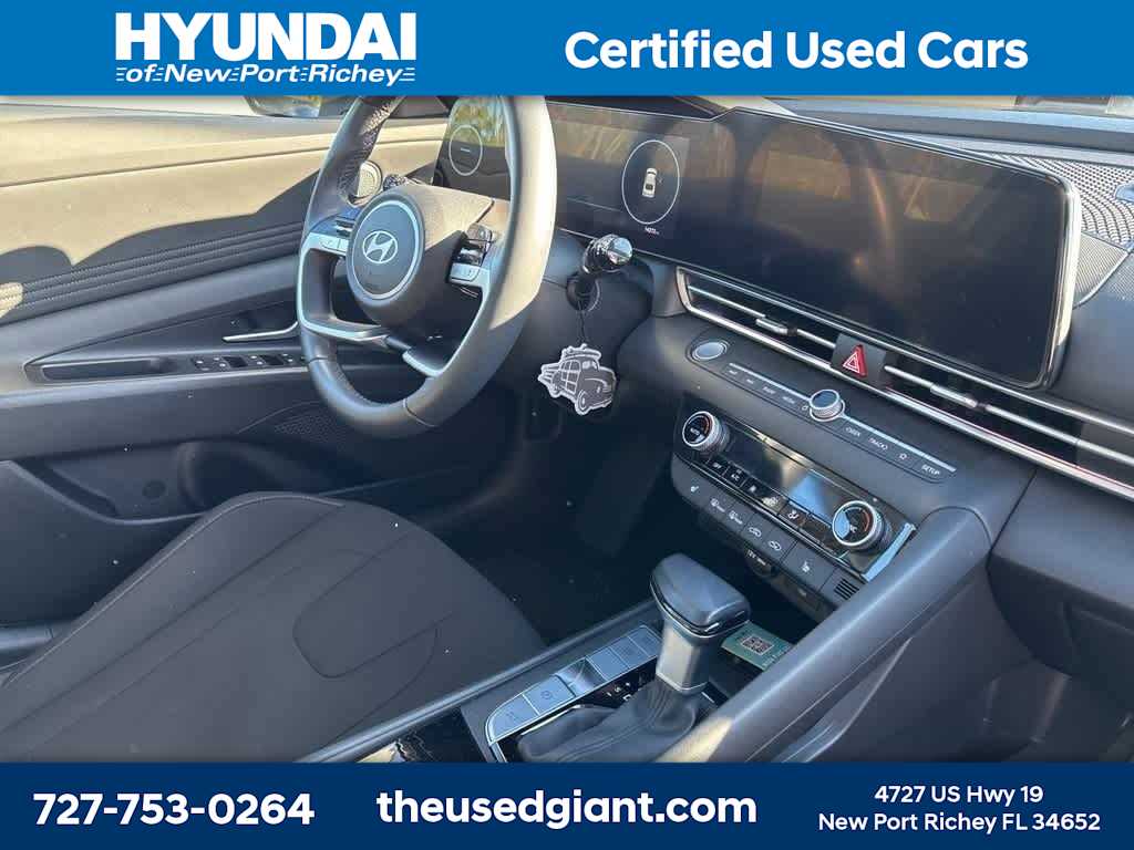 Thumbnail: 2025 Hyundai Elantra - 6