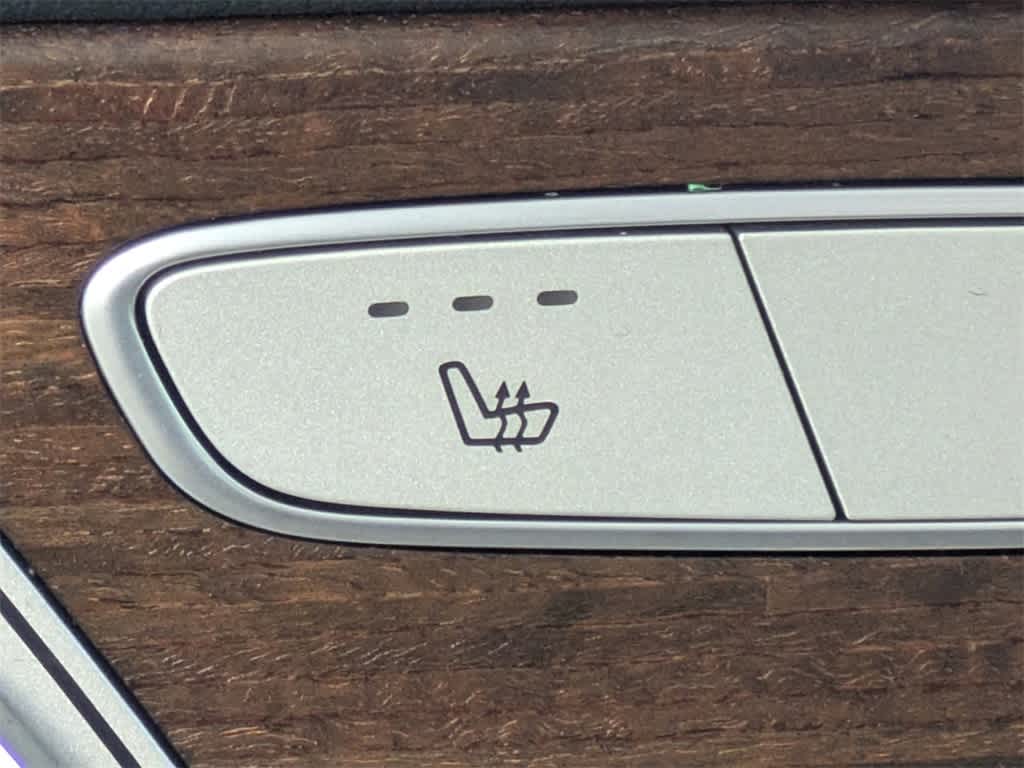 Thumbnail: 2019 Mercedes-Benz C-Class - 29