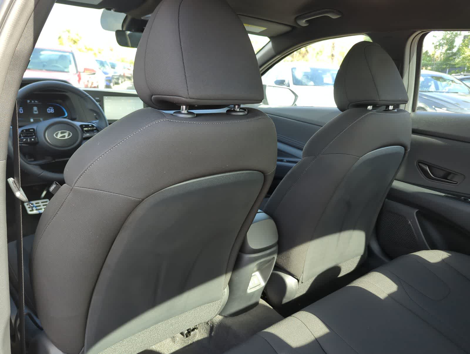 2025 Hyundai Elantra Sport 16