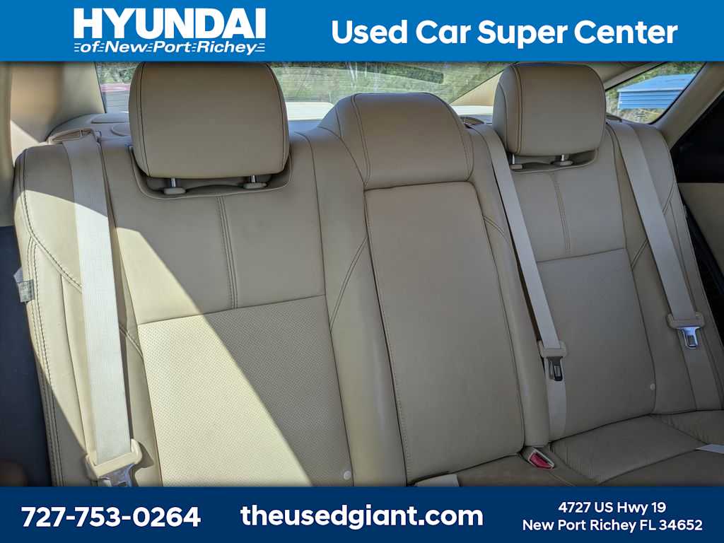 Thumbnail: 2014 Toyota Avalon - 9