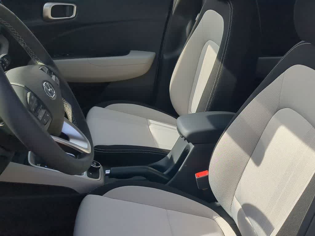 Thumbnail: 2026 Hyundai Venue - 17