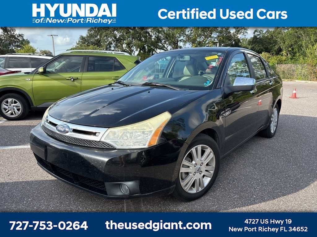 Thumbnail: 2010 Ford Focus - 1