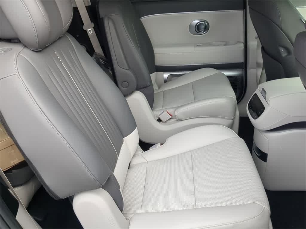 Thumbnail: 2026 Hyundai Ioniq - 21