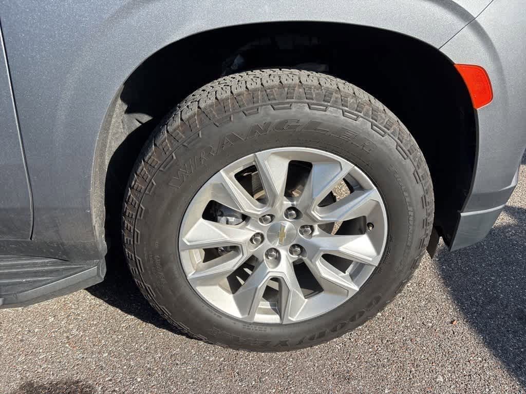 Thumbnail: 2021 Chevrolet Tahoe - 6