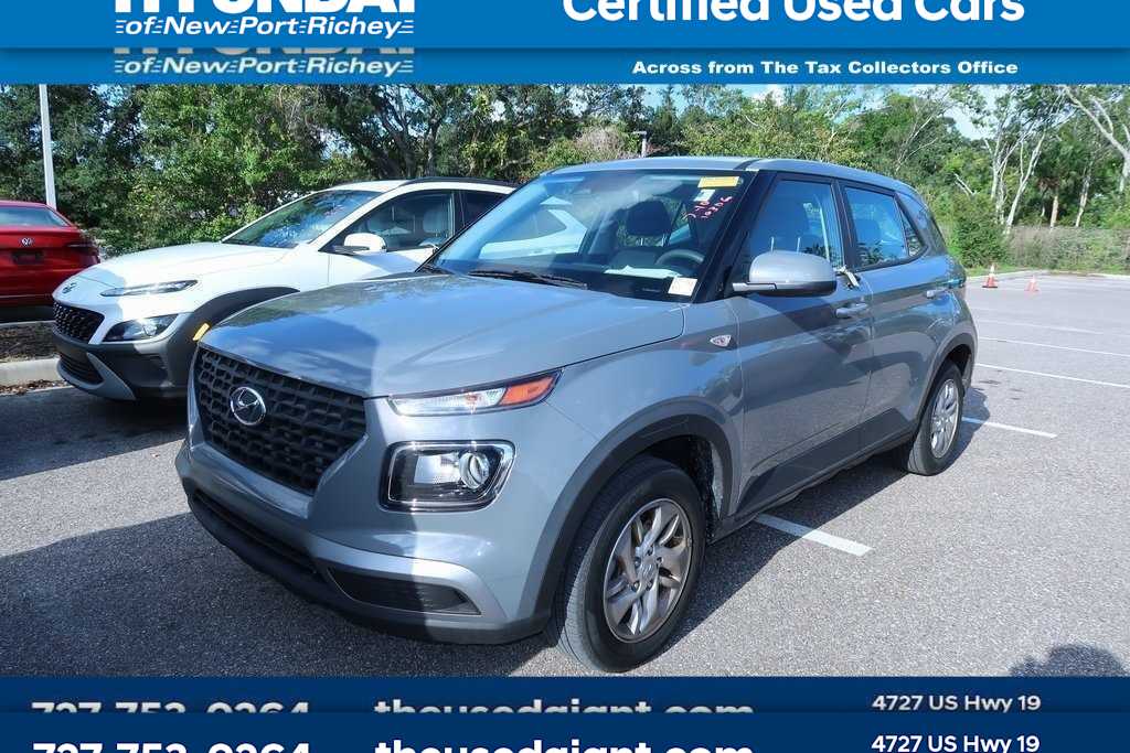 Thumbnail: 2023 Hyundai Venue - 1