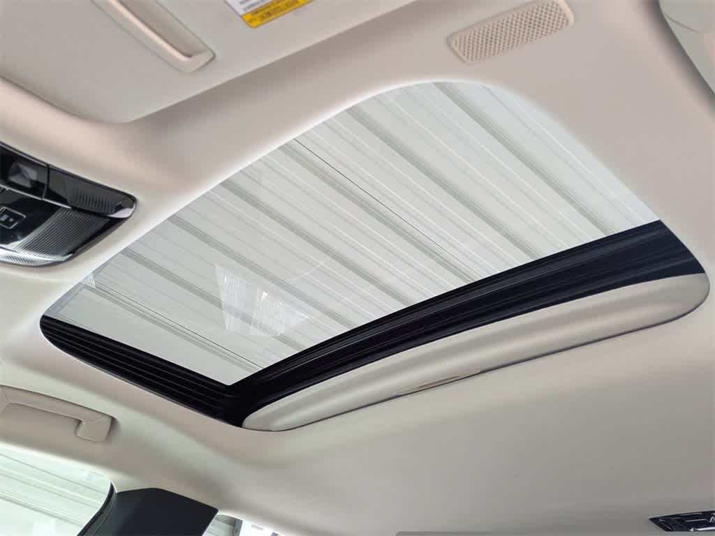 Thumbnail: 2025 Lexus RX - 25