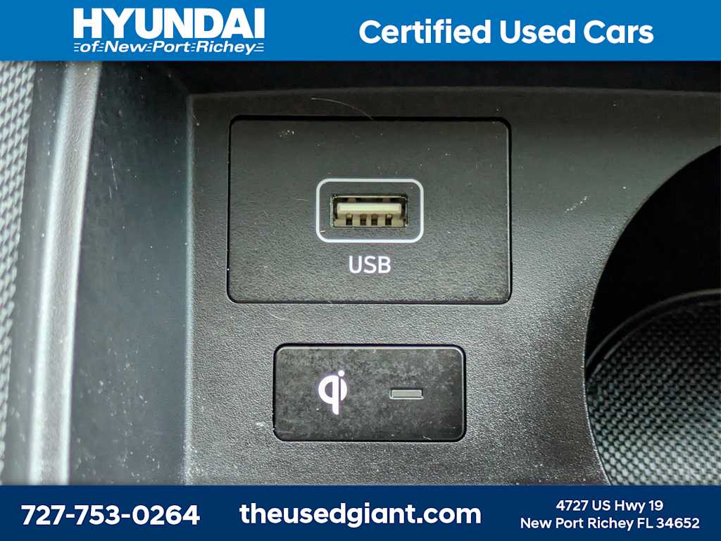 Thumbnail: 2021 Hyundai Santa Fe - 27