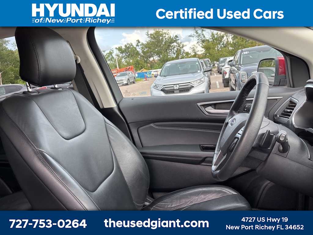 Thumbnail: 2015 Ford Edge - 8