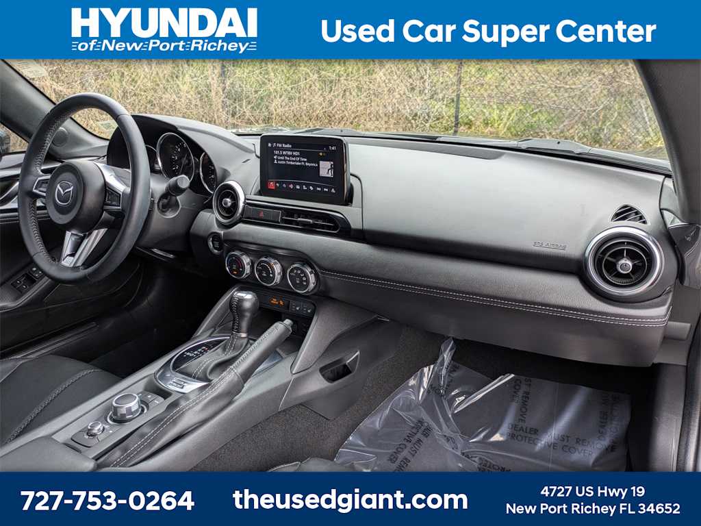 Thumbnail: 2022 Mazda MX-5 Miata - 15