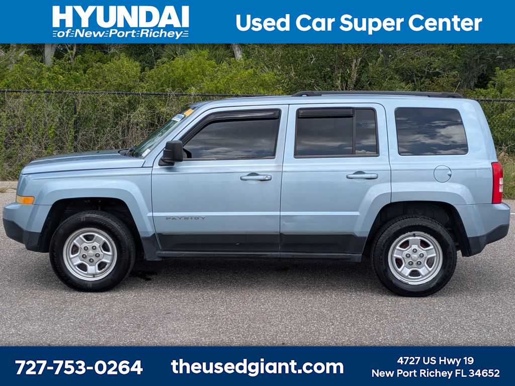 Thumbnail: 2014 Jeep Patriot - 2