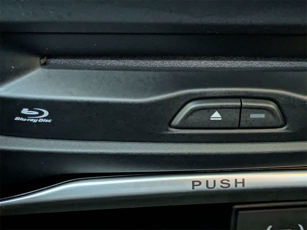 Thumbnail: 2022 Chrysler Pacifica - 45