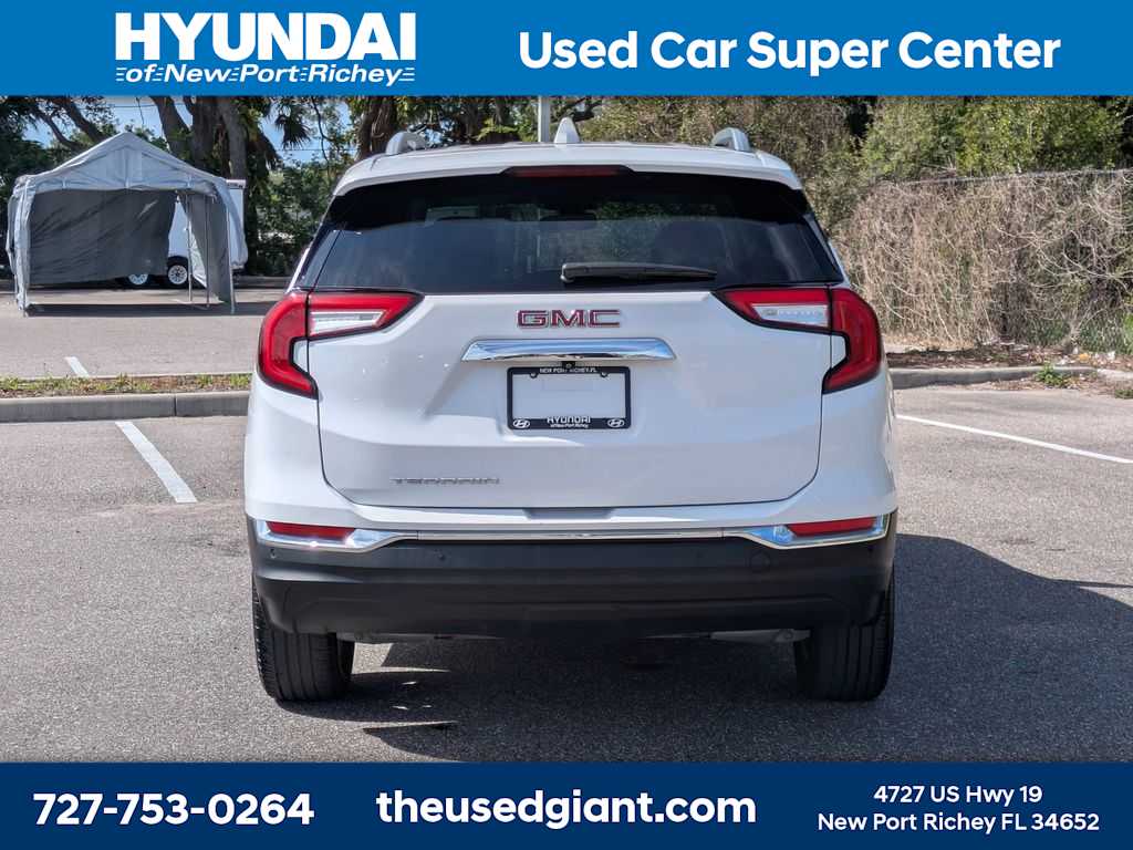 Thumbnail: 2022 GMC Terrain - 4