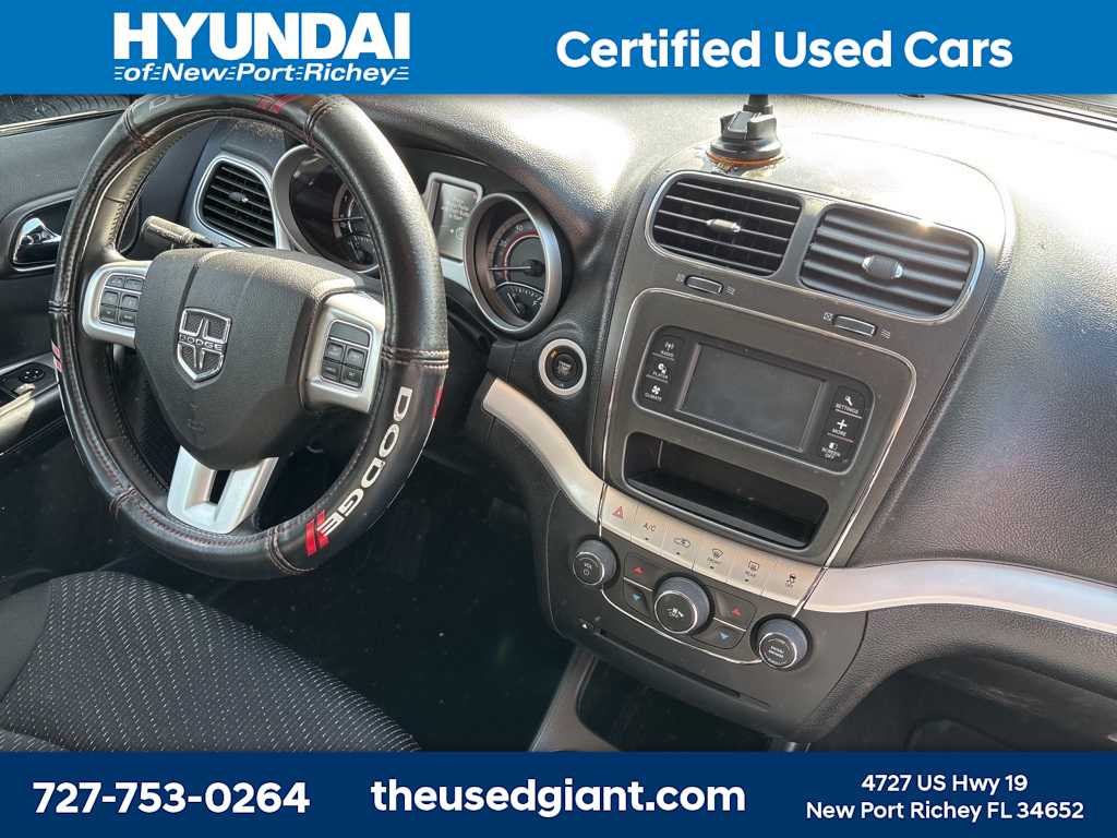 Thumbnail: 2019 Dodge Journey - 3