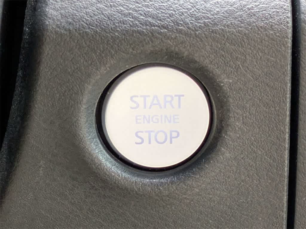 Thumbnail: 2022 Nissan Frontier - 34