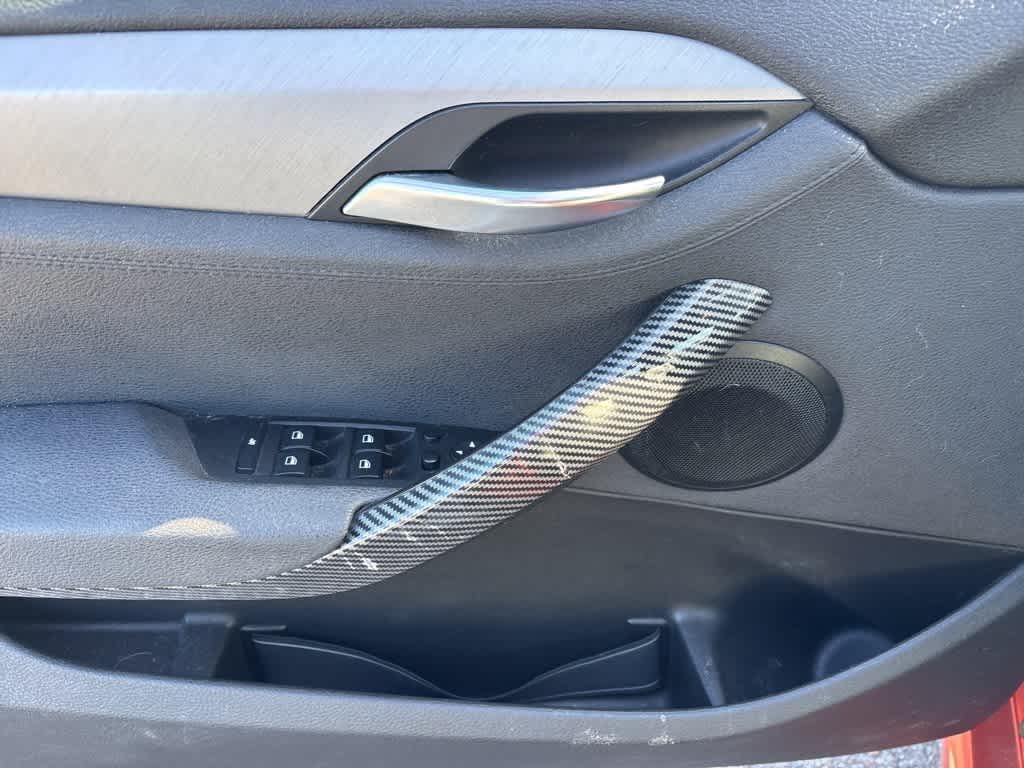 Thumbnail: 2014 BMW X1 - 11