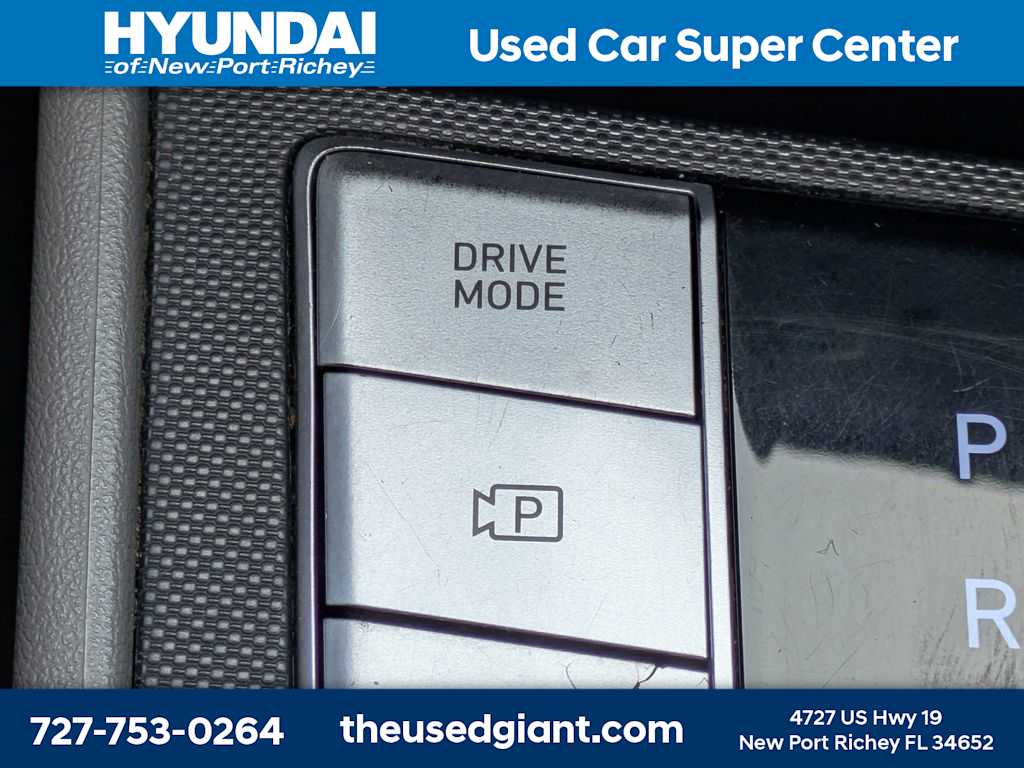 Thumbnail: 2024 Hyundai Elantra - 22