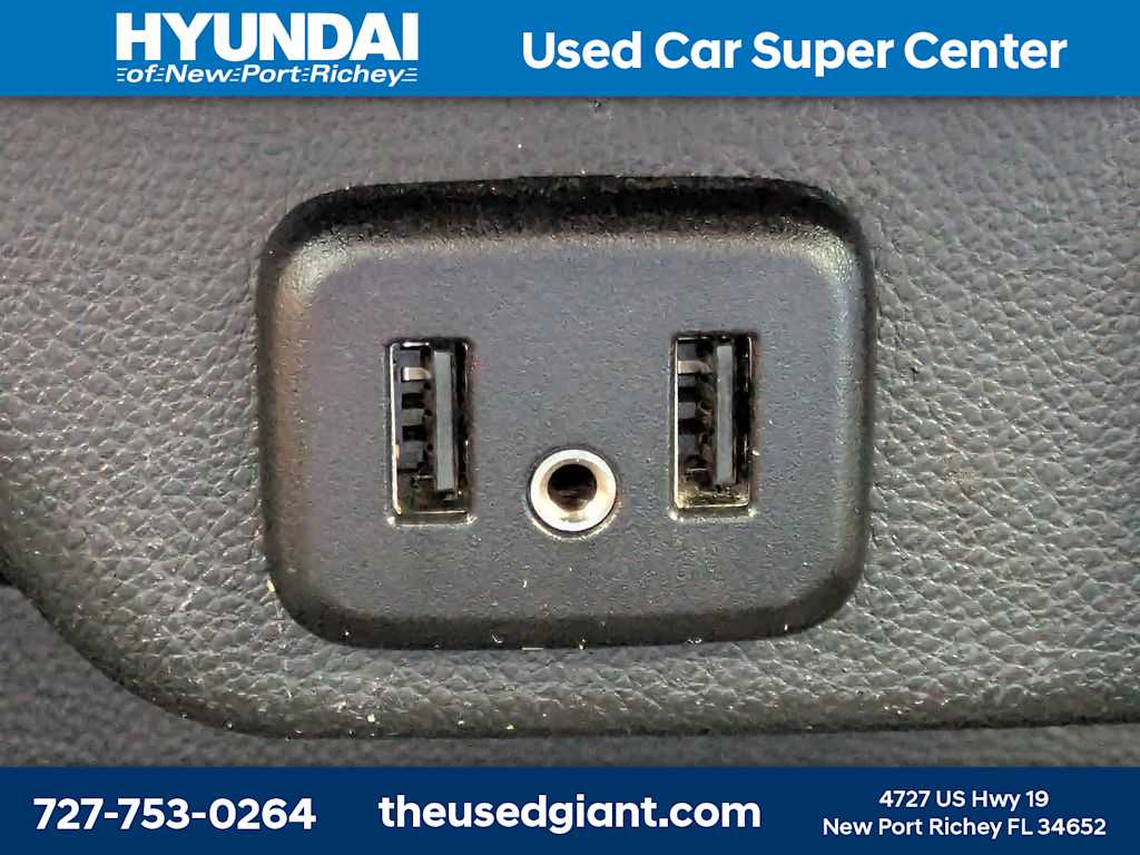 Thumbnail: 2018 Chevrolet Traverse - 30