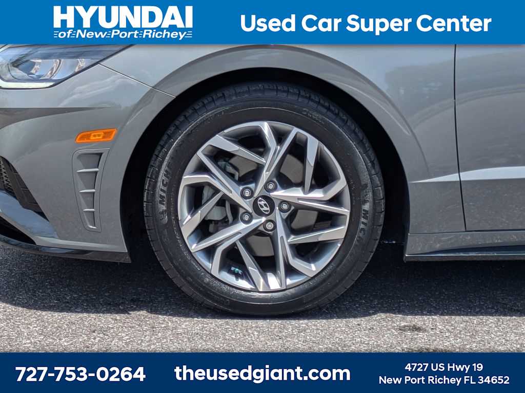 Thumbnail: 2023 Hyundai Sonata - 10