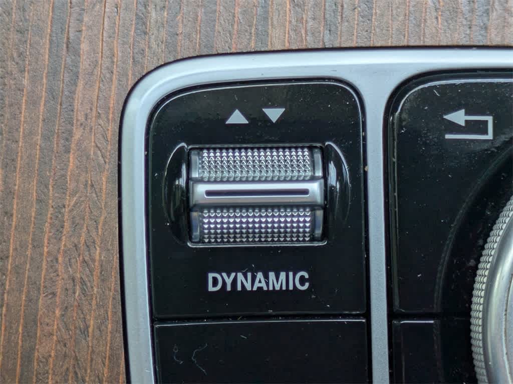 Thumbnail: 2019 Mercedes-Benz C-Class - 26