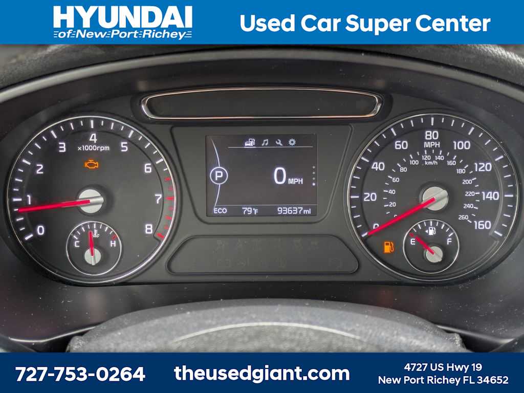 Thumbnail: 2017 Kia Sorento - 32