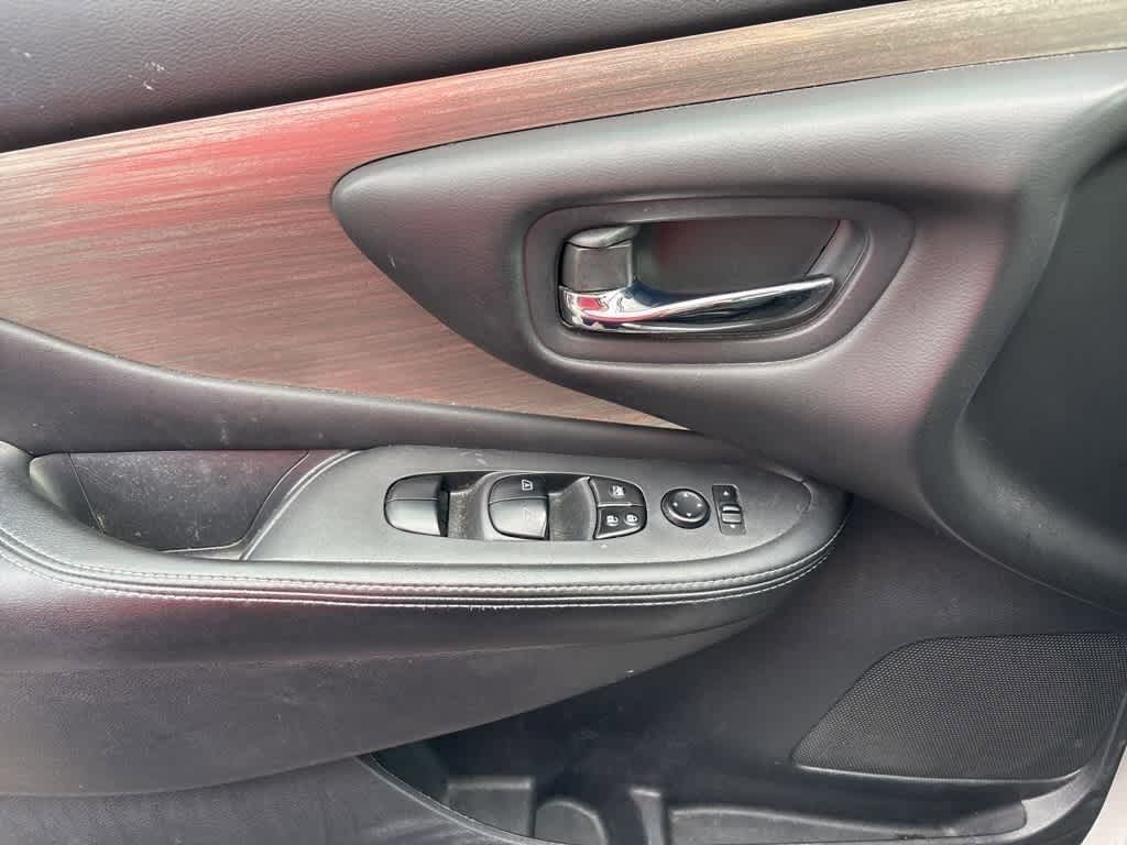 Thumbnail: 2017 Nissan Murano - 9