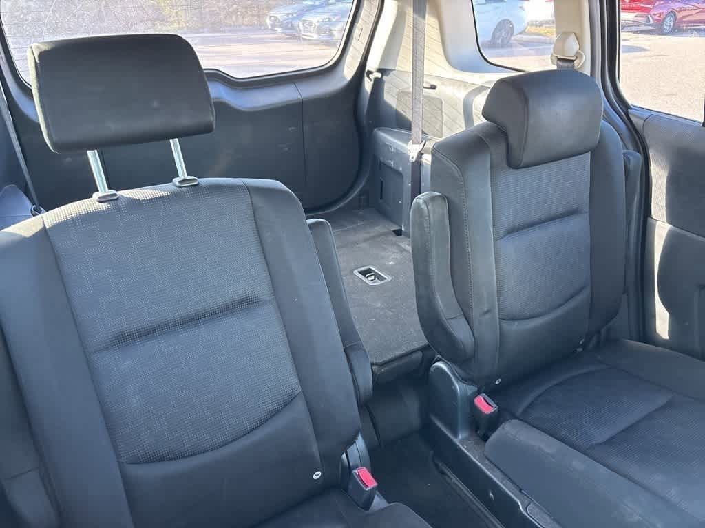 Thumbnail: 2010 Mazda Mazda5 - 9