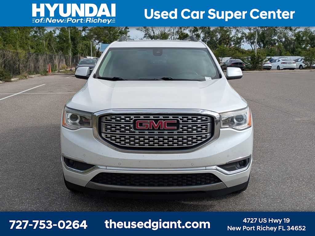 Thumbnail: 2017 GMC Acadia - 8