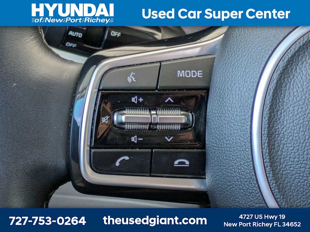 Thumbnail: 2023 Kia Sorento - 34