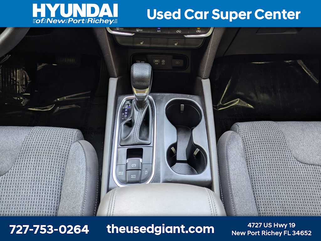 Thumbnail: 2020 Hyundai Santa Fe - 21