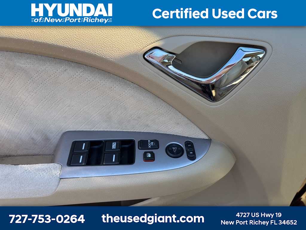 Thumbnail: 2010 Honda Odyssey - 9