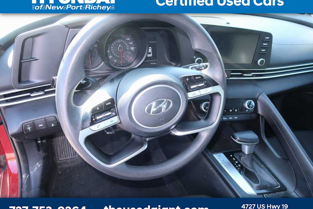 Thumbnail: 2021 Hyundai Elantra - 10