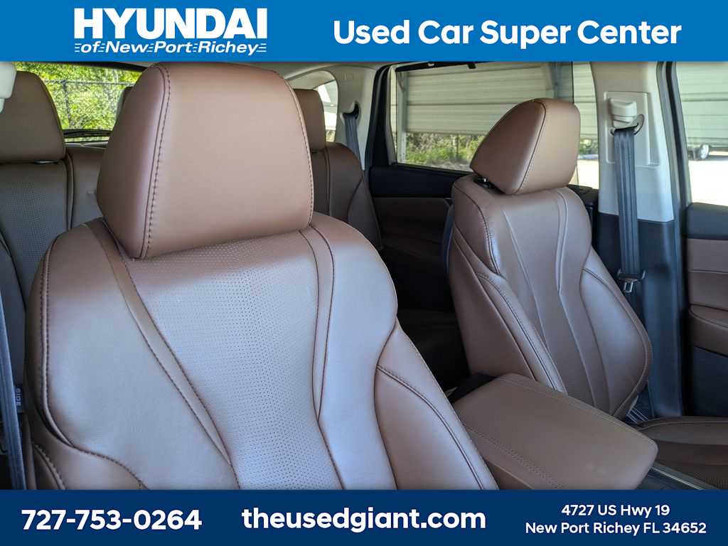 Thumbnail: 2025 Acura MDX - 6