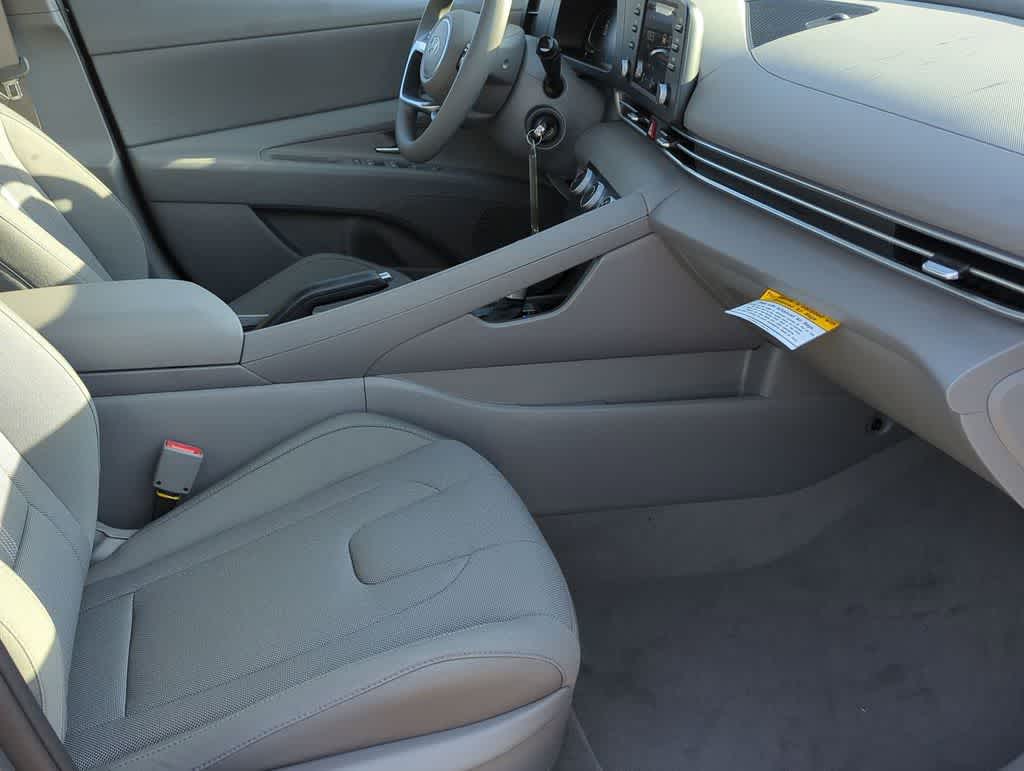 Thumbnail: 2026 Hyundai Elantra - 21